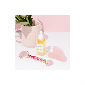 rose-quartz-facial-roller