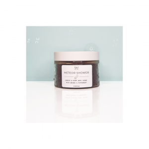 shower-scrub_light